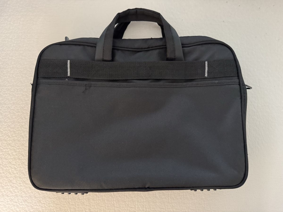 Taschen: HP Laptop Tasche – Neu (gemäss Beschreibung) aus Chur von saioud 2