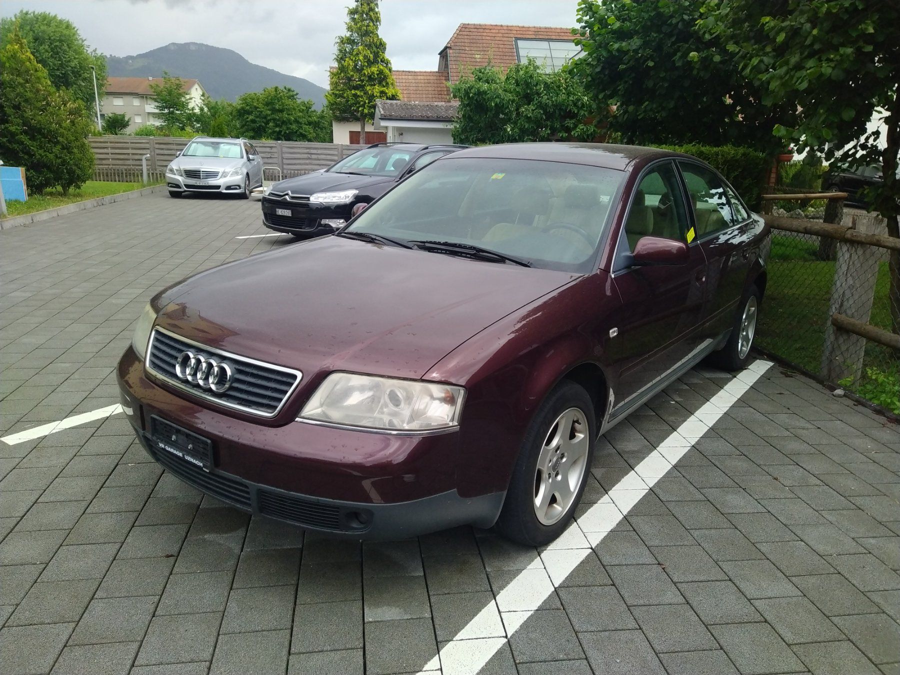 Audi Automobili: Audi A6 2.8 V6 mit Handschaltung – Usato da Niederbipp venduto da MdaCgaEga 2
