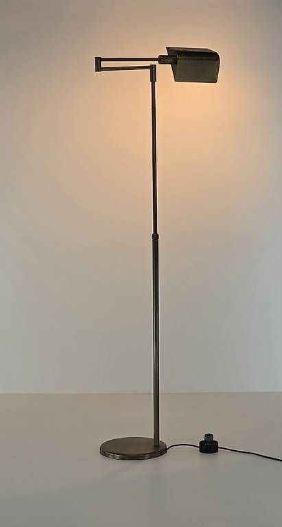 Lampen: Fratelli Martini Stehlampe / Leselampe aus Messing – Gebraucht aus Beromünster von VSNC 4