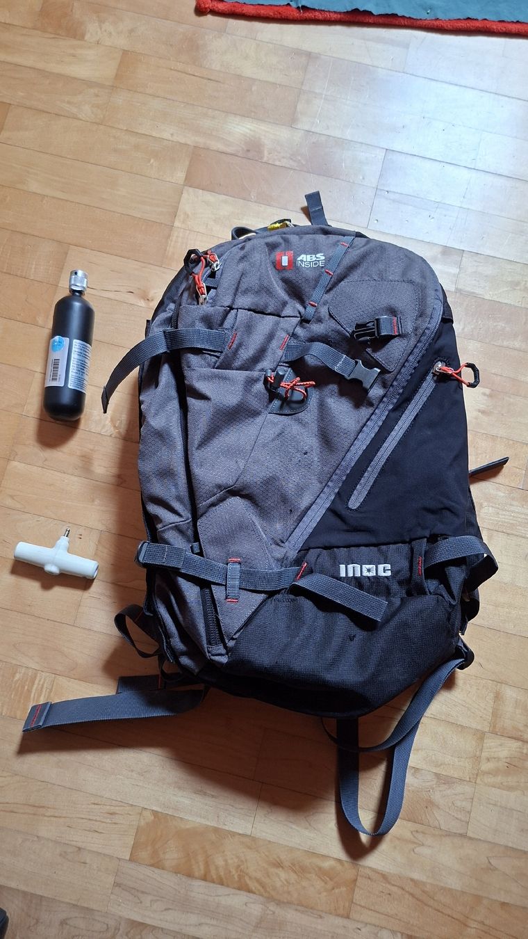 Zaini: Airbag Rucksack ABS – Usato da Lenk im Simmental venduto da pau_kg8n