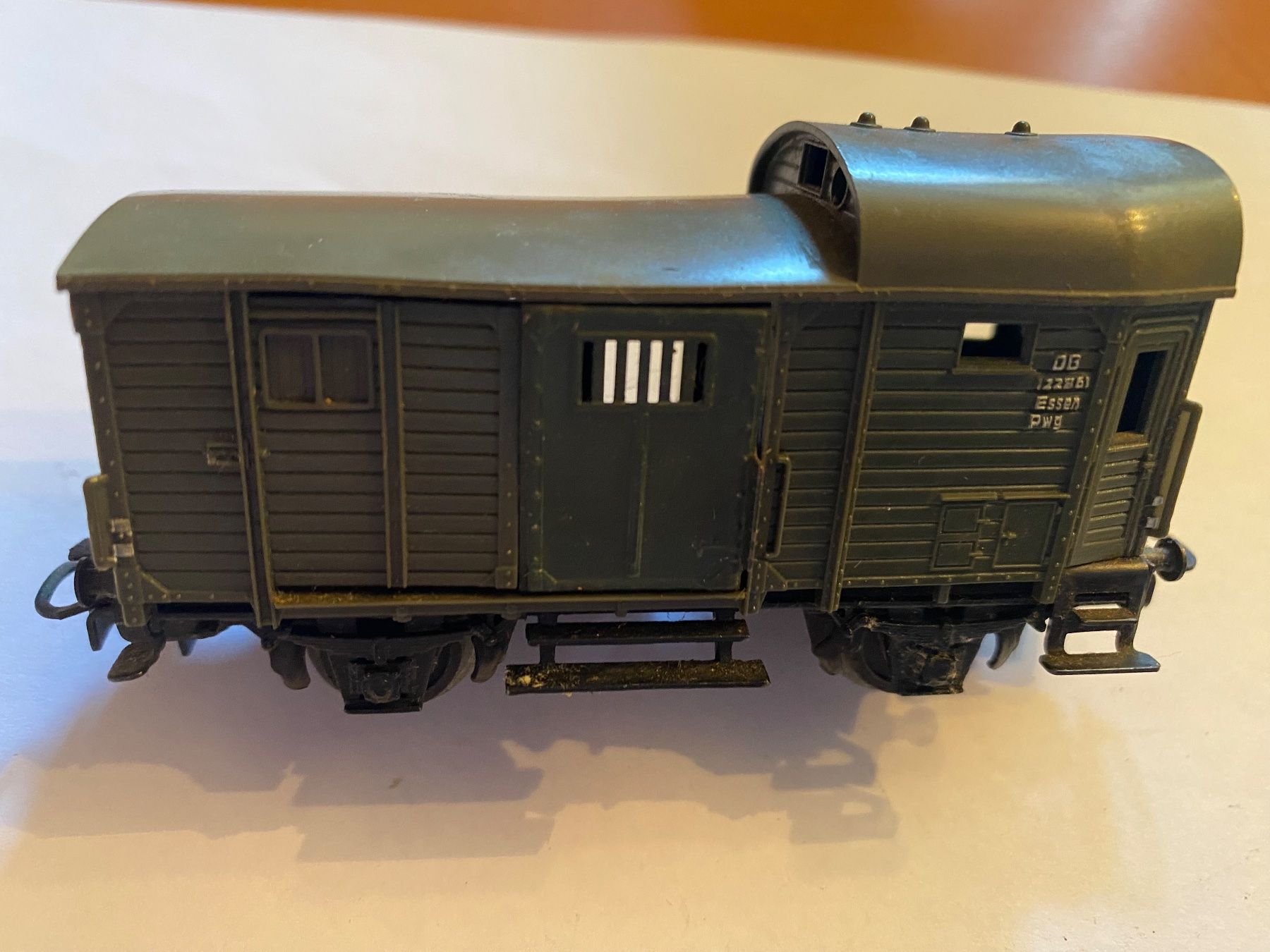 Märklin Modellini di ferrovie: Märklin 4600 Güterzuggepäckwagen – Usato da Glattfelden venduto da gschneusig 1