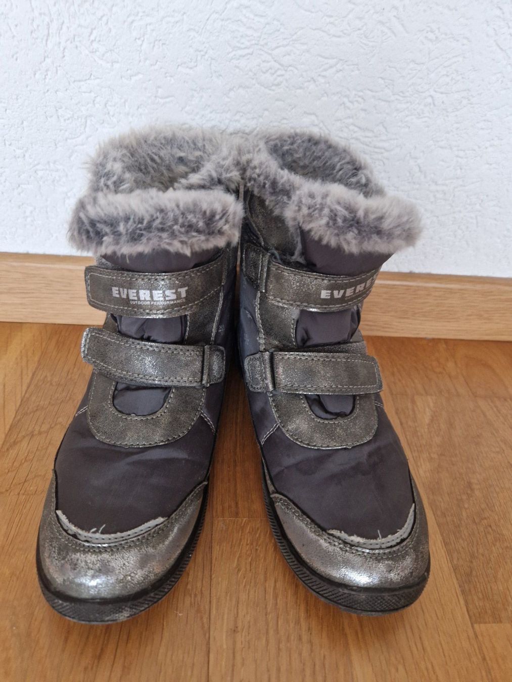 Everest Schuhe für Mädchen: Everest Warme Winterstiefel, grau-silber, Grösse 35 – Gebraucht aus Buchs von sonjaja 1