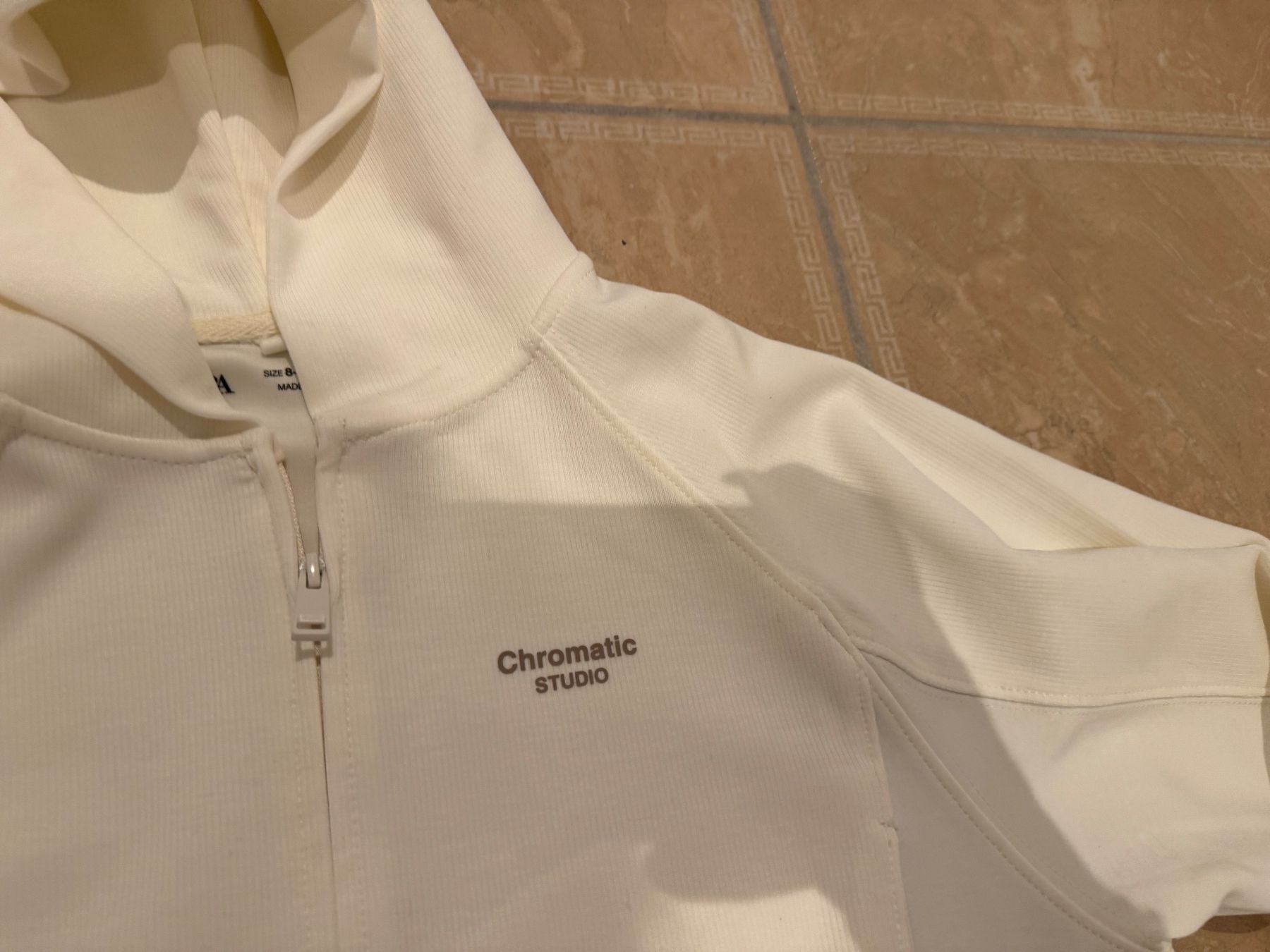 Kleiderpakete & -sets: Zara cooles Shirt, 7J 122 – Gebraucht aus Klingnau von Markus14 4