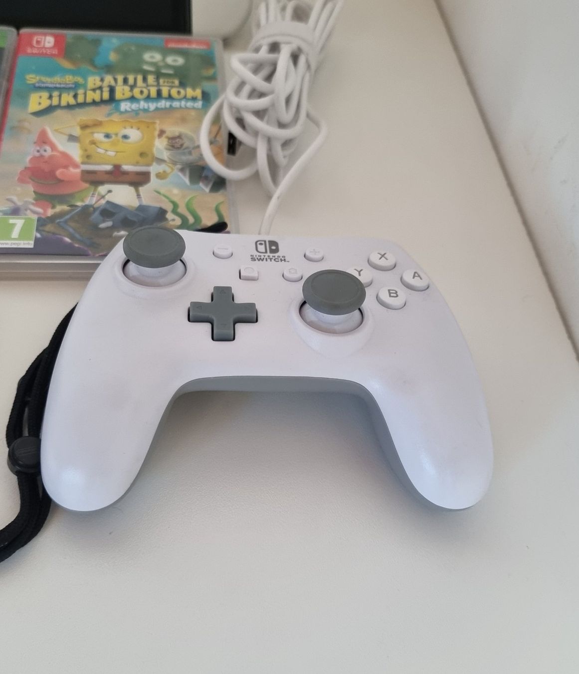 Nintendo Console: Nintendo Switch OLED inkl. 4 Spiele & Zubehör – Usato da Gontenschwil venduto da shop2hand 5