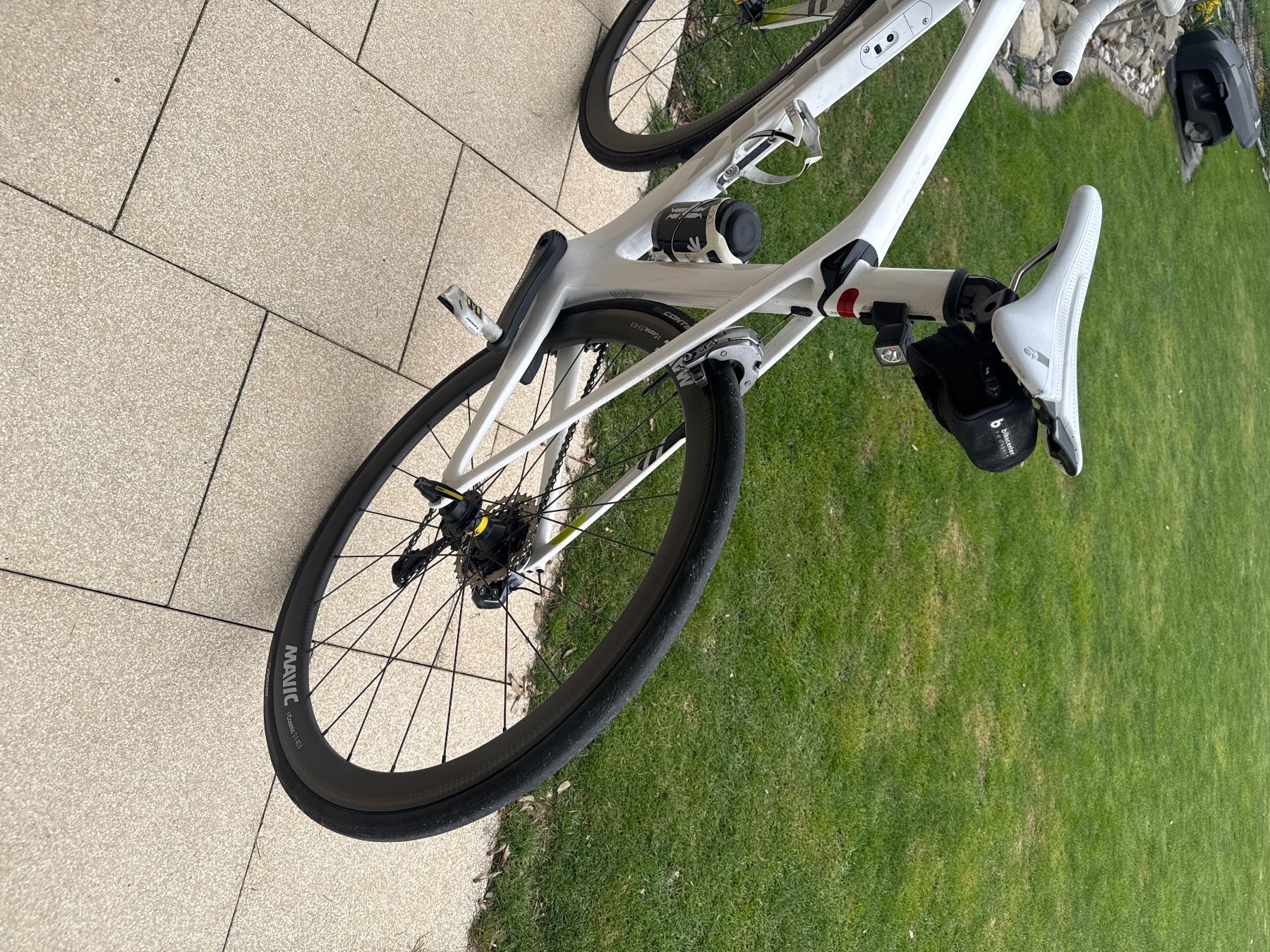 Trek Vélos: Trek madone 6 – D'occasion à Steffisburg par fab_5zph 2