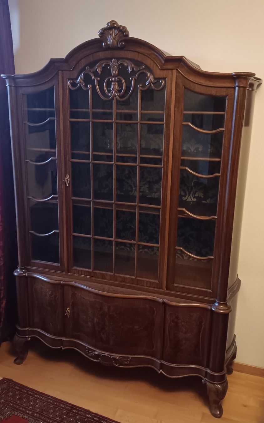 Vetrine: Vitrine im Barock Stil – Usato da Bern venduto da Puffiner28 1