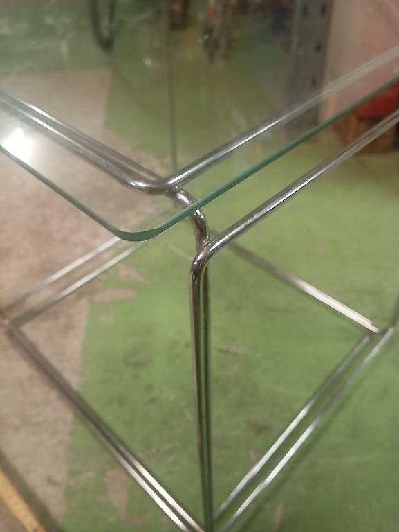 Tische: Design Beistelltisch – Gebraucht aus Basel von Petergunn 2
