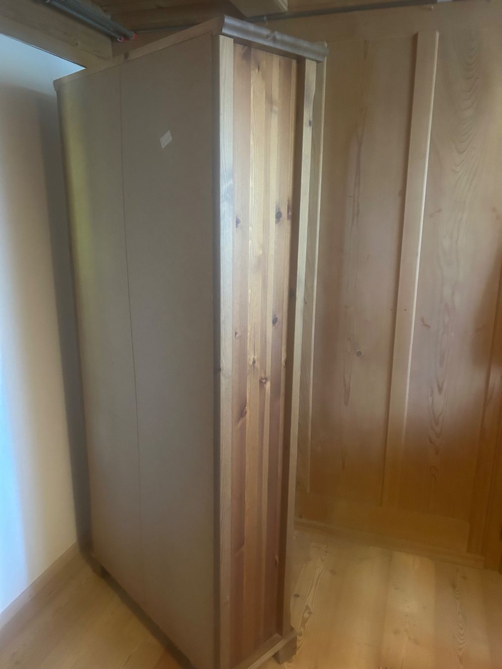 Scaffali: Holzregal mit Rückwand – Usato da Oberbalm venduto da Borisa01 2