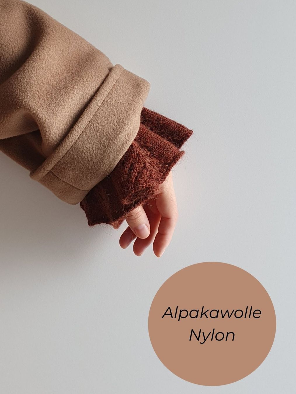 Guanti & manicotti: Pulswärmer, Handgestrickt, Handstulpen, Geschenk – Nuovo e nell'imballaggio originale da Neunkirch venduto da Sandramay
