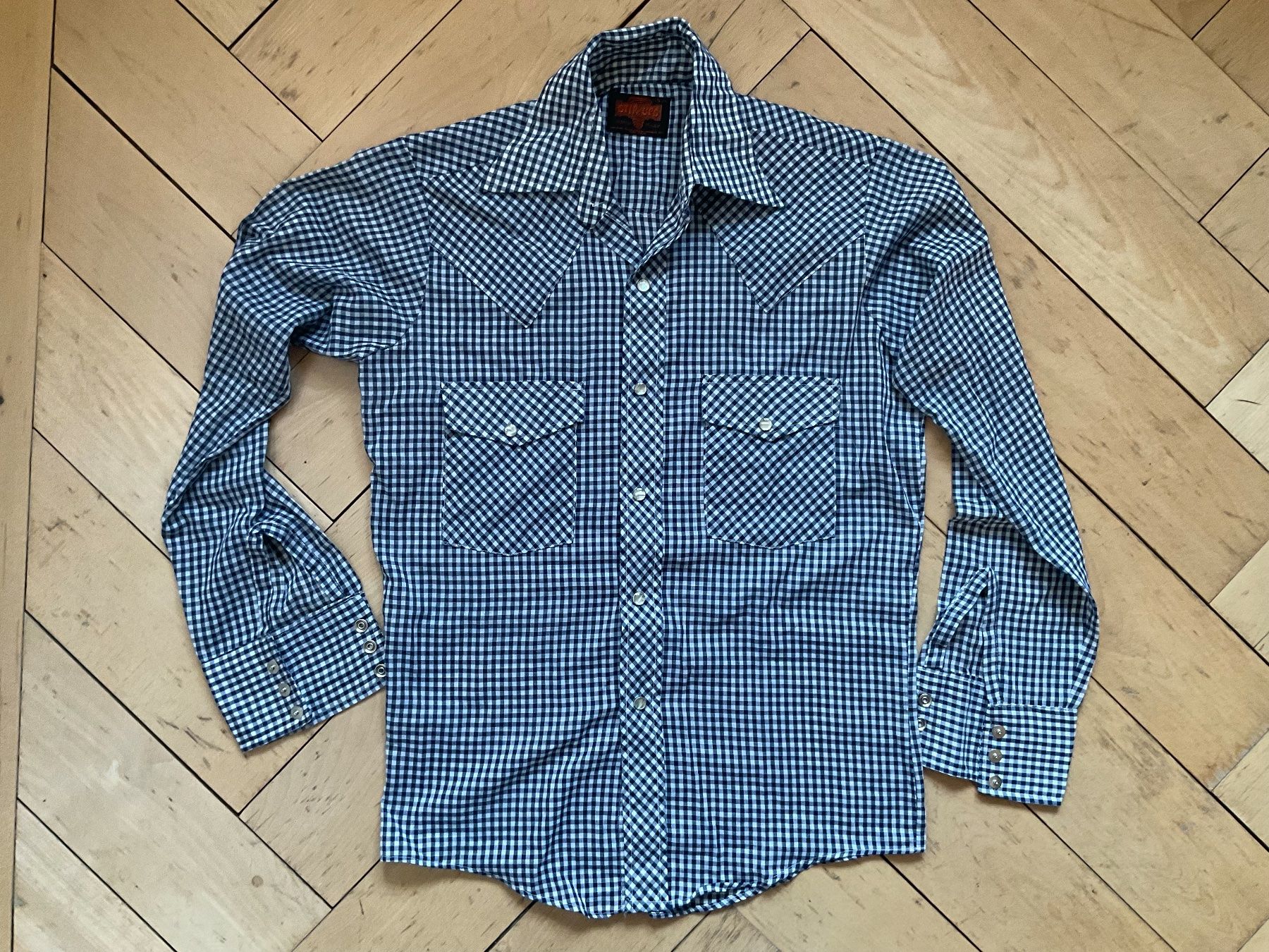 Jacken: Original Vintage 80s Western Shirt – Gebraucht aus Zürich von vintage_street_style