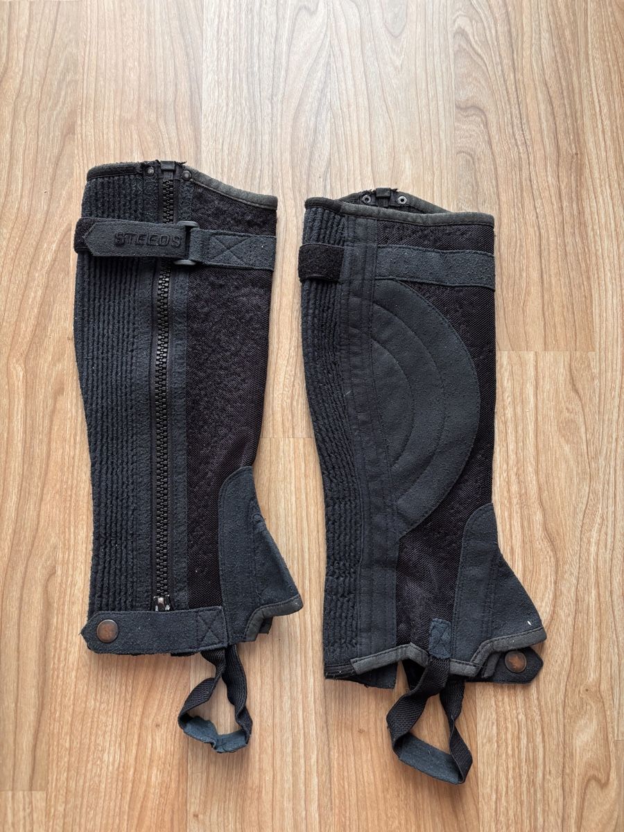 Jambières & Bandages: Reitstiefelgamaschen schwarz – D'occasion à Lausen par Claudj1