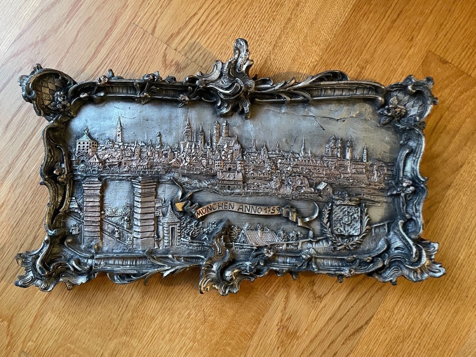 Foto & Immagini: Bild aus Wachs München Anno 1759 – Usato da Genève venduto da GMa1234