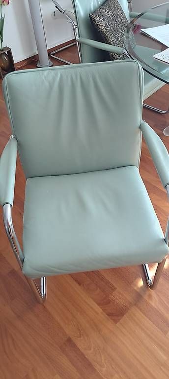 Sedie: Freischwinger Design-Stühle – Usato da Thalwil venduto da FranzWeibel 1