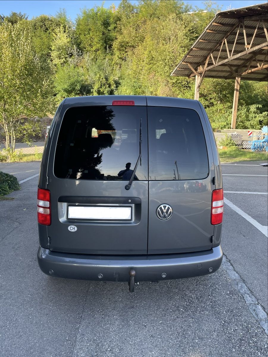 VW Veicoli commerciali: VW Caddy – Usato da Ins venduto da box_67ww 3
