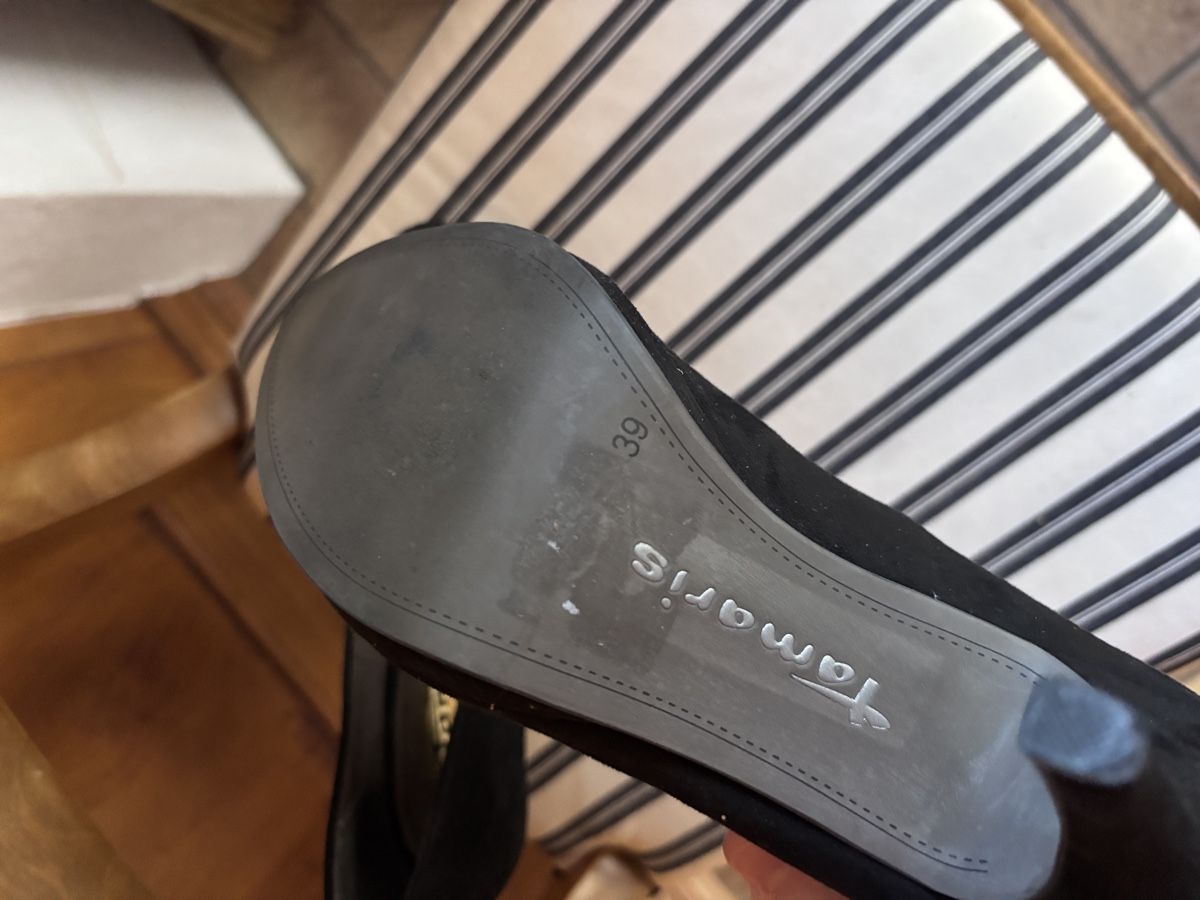 Tamaris Scarpe da donna: Tamaris Pumps Schwarz Gr. 39 – Nuovo (secondo la descrizione) da Andelfingen venduto da Niki214 2
