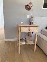 IKEA BJÖRKSNÄS – Table de chevet en bouleau massif – Excelle