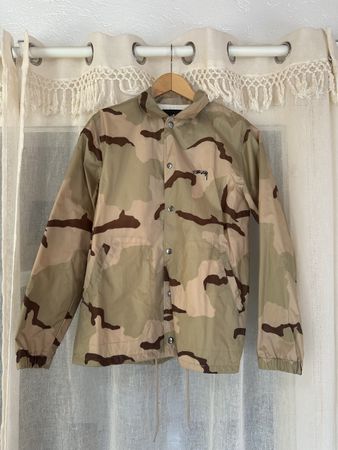 Stüssy coupe vent