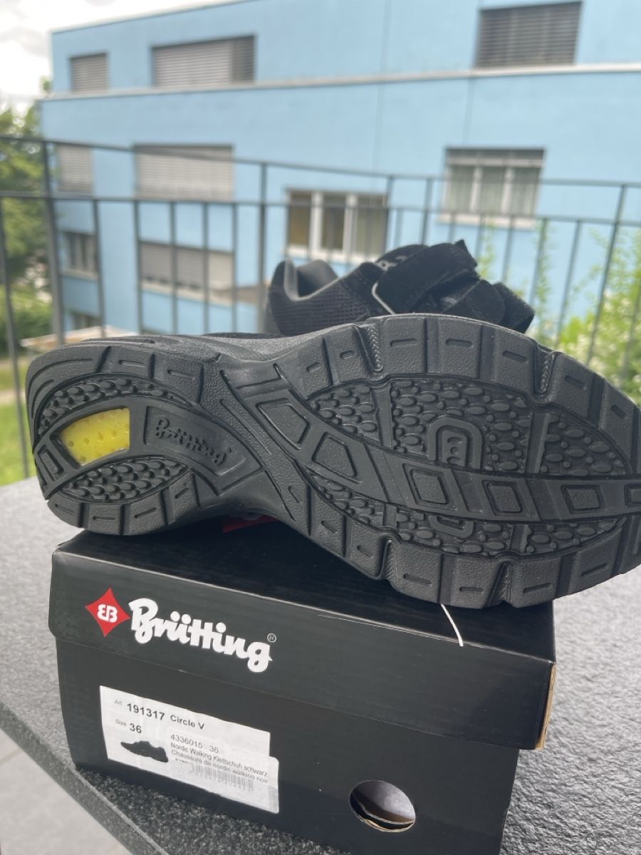 Scarpe da uomo: Brütting Wanderschuhe Circle schwarz Sommer – Nuovo e nell'imballaggio originale da Riehen venduto da katep75 2
