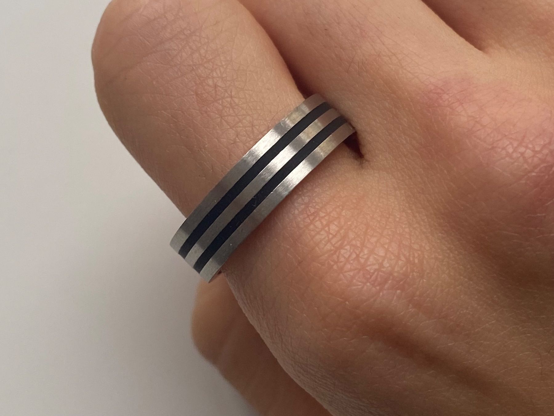 Anelli: XENOX Edelstahl Silberne Band Ring – Nuovo (secondo la descrizione) da Givisiez venduto da dor_xb9k