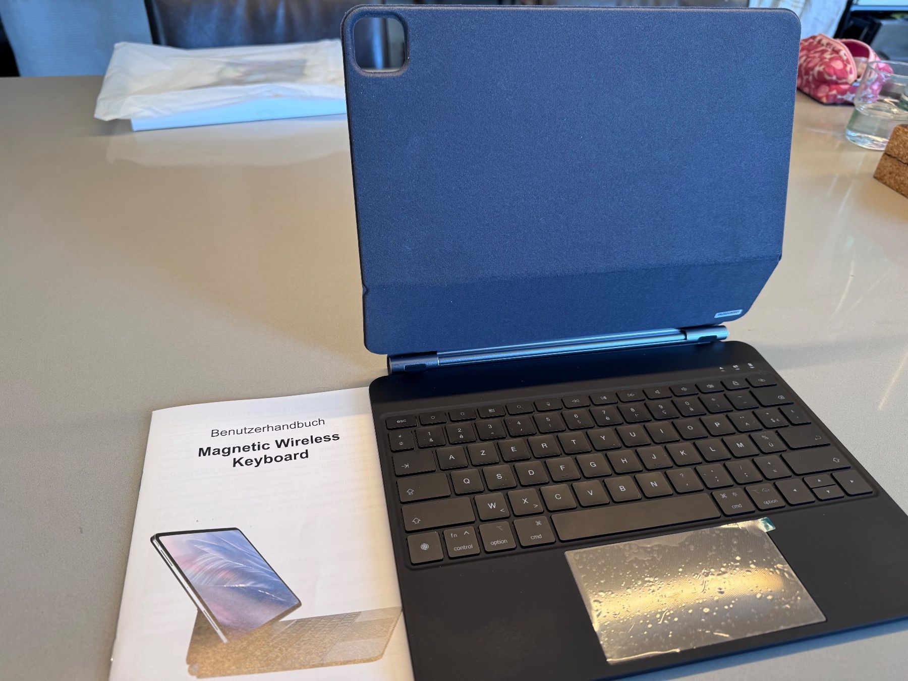 Tastiere: Wireless Keyboard case for Ipad Pro 12.9 / Air 13 – Nuovo (secondo la descrizione) da Carouge GE venduto da Moleo 1