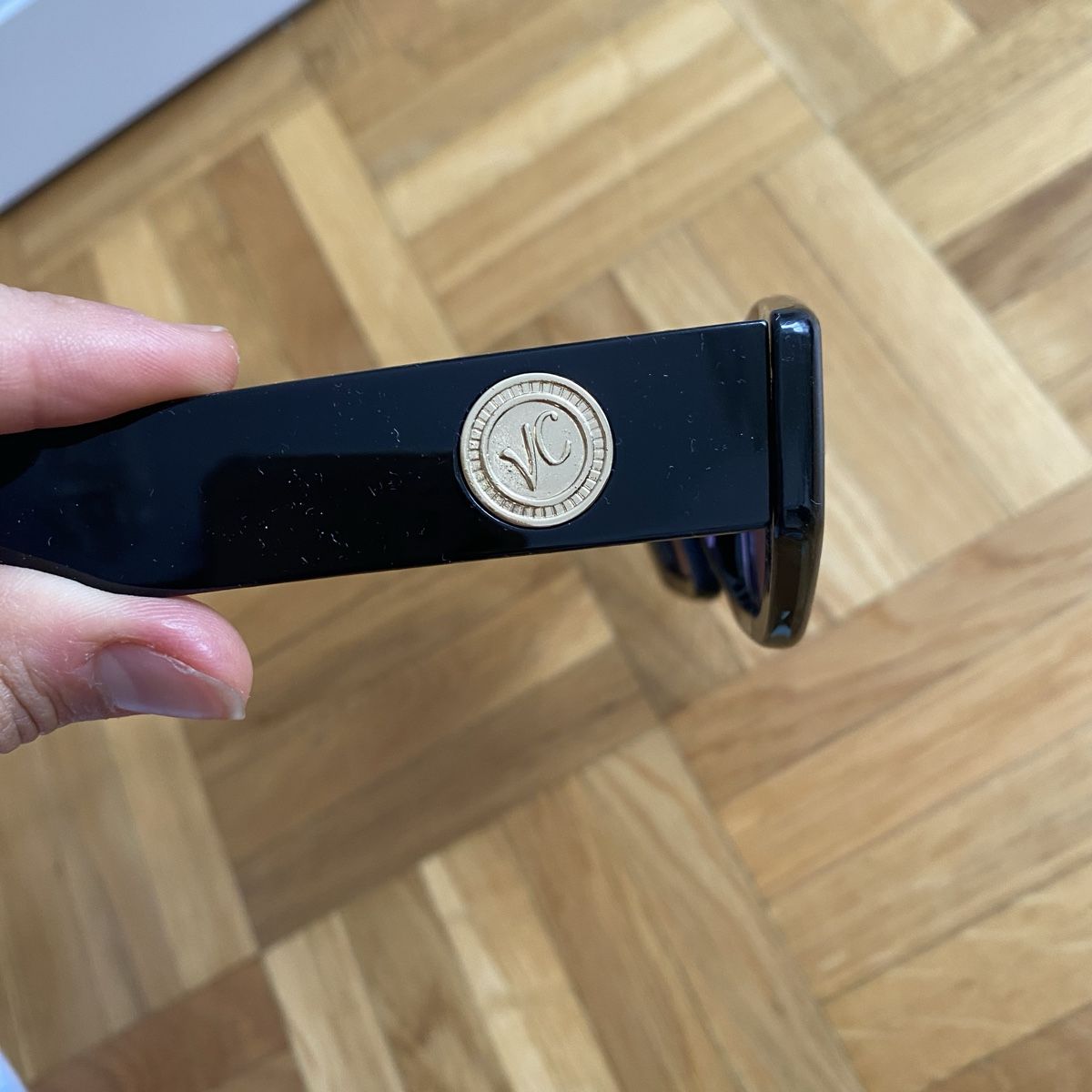 Occhiali & Lenti: Damen Goldene Logo Sonnenbrille – Nuovo (secondo la descrizione) da Givisiez venduto da dor_xb9k 1