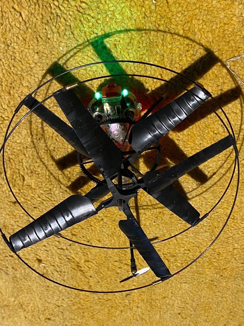 Modellismo RC: Mini Helikopter für Indoor – Usato da Hubersdorf venduto da Gewonnen 3