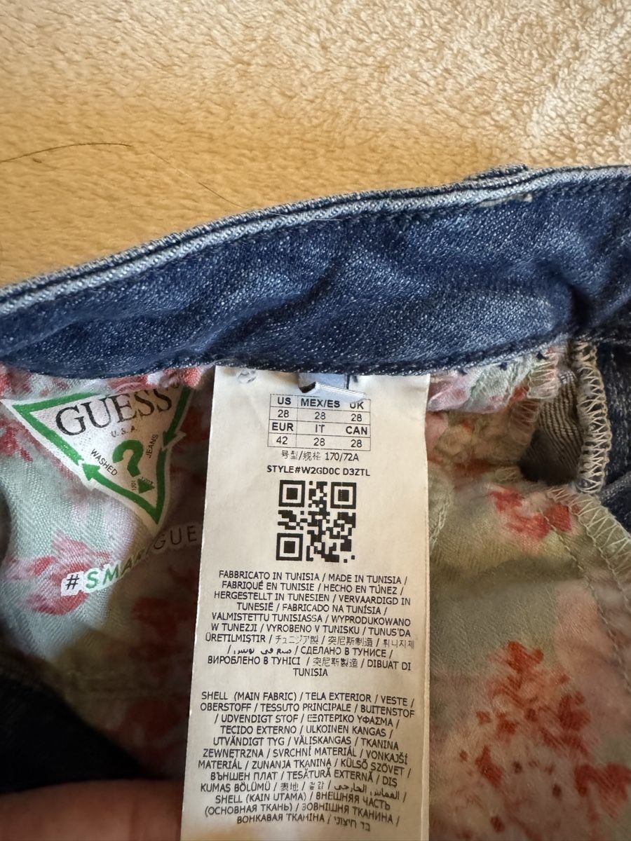 Guess Jeans: Vintage Guess mini jeans shorts – Nuovo (secondo la descrizione) da Aigle venduto da 029_mbn 6