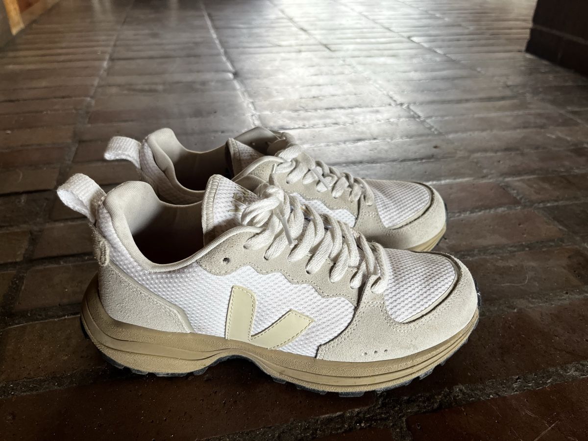 Veja Damenschuhe: Veja VENTURI Sneaker 39 – Neu (gemäss Beschreibung) aus Adetswil von Monika.Han