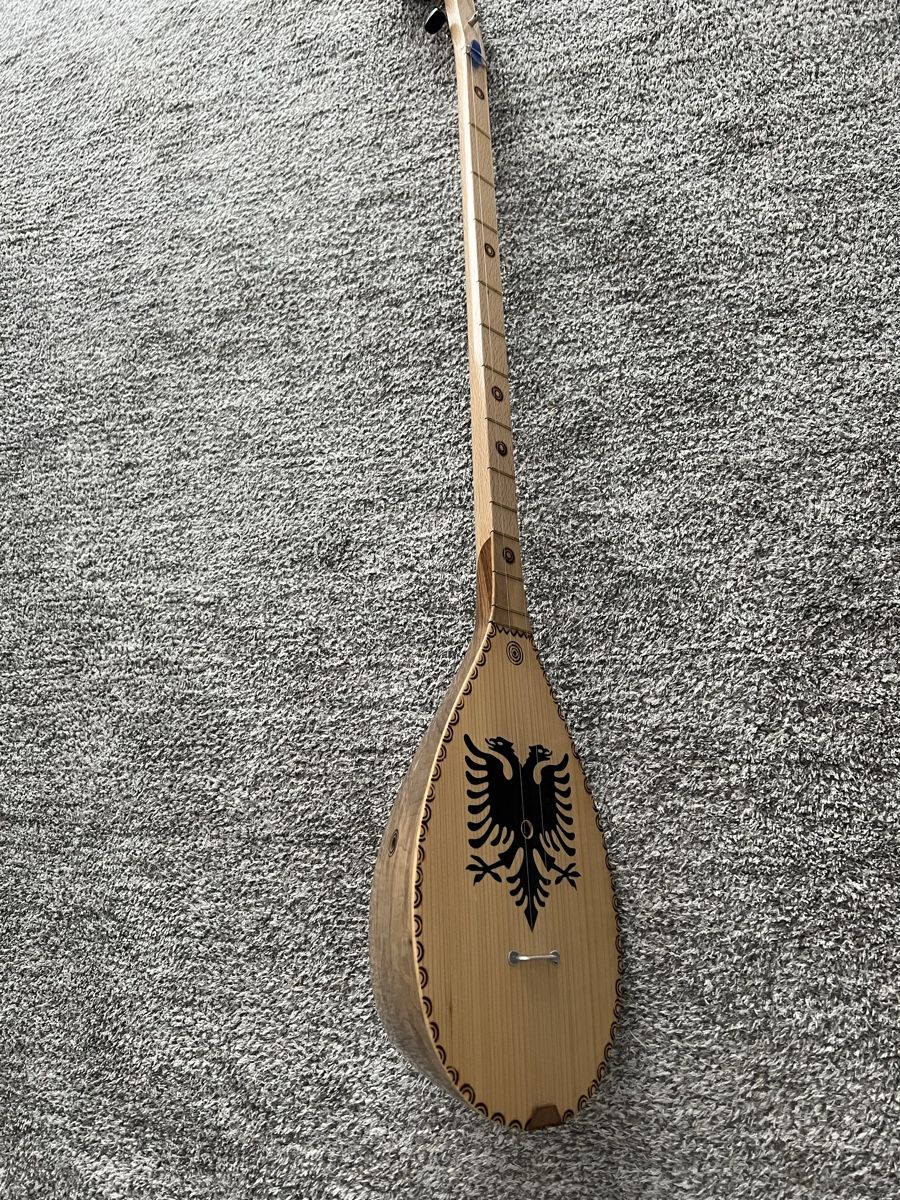 Strumenti musicali: Musik instrument – Nuovo (secondo la descrizione) da Riggisberg venduto da ama_98hx 9