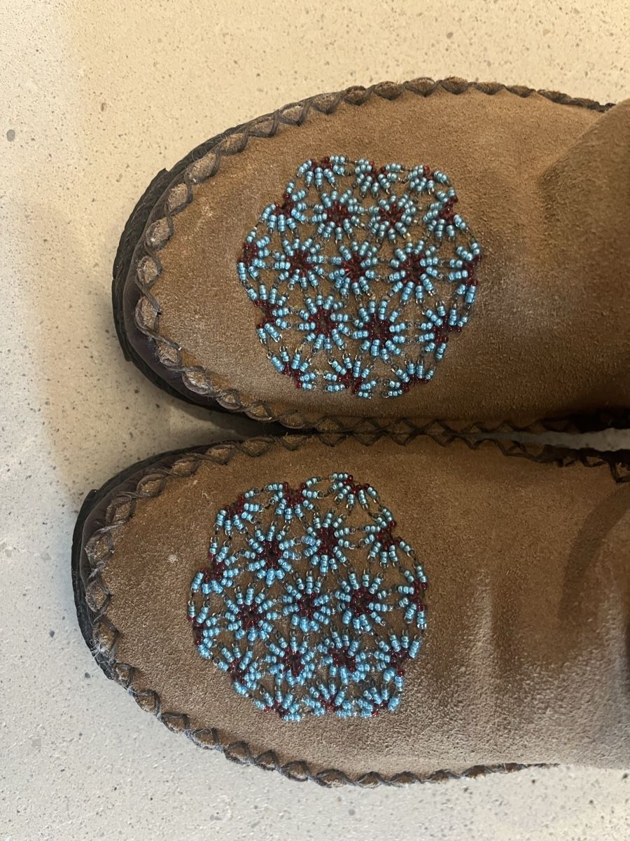 Scarpe da uomo: Winterstiefel, Gr. 38, Echtleder mit Perlenmuster, Top! – Nuovo (secondo la descrizione) da Richterswil venduto da j.zehnder 4