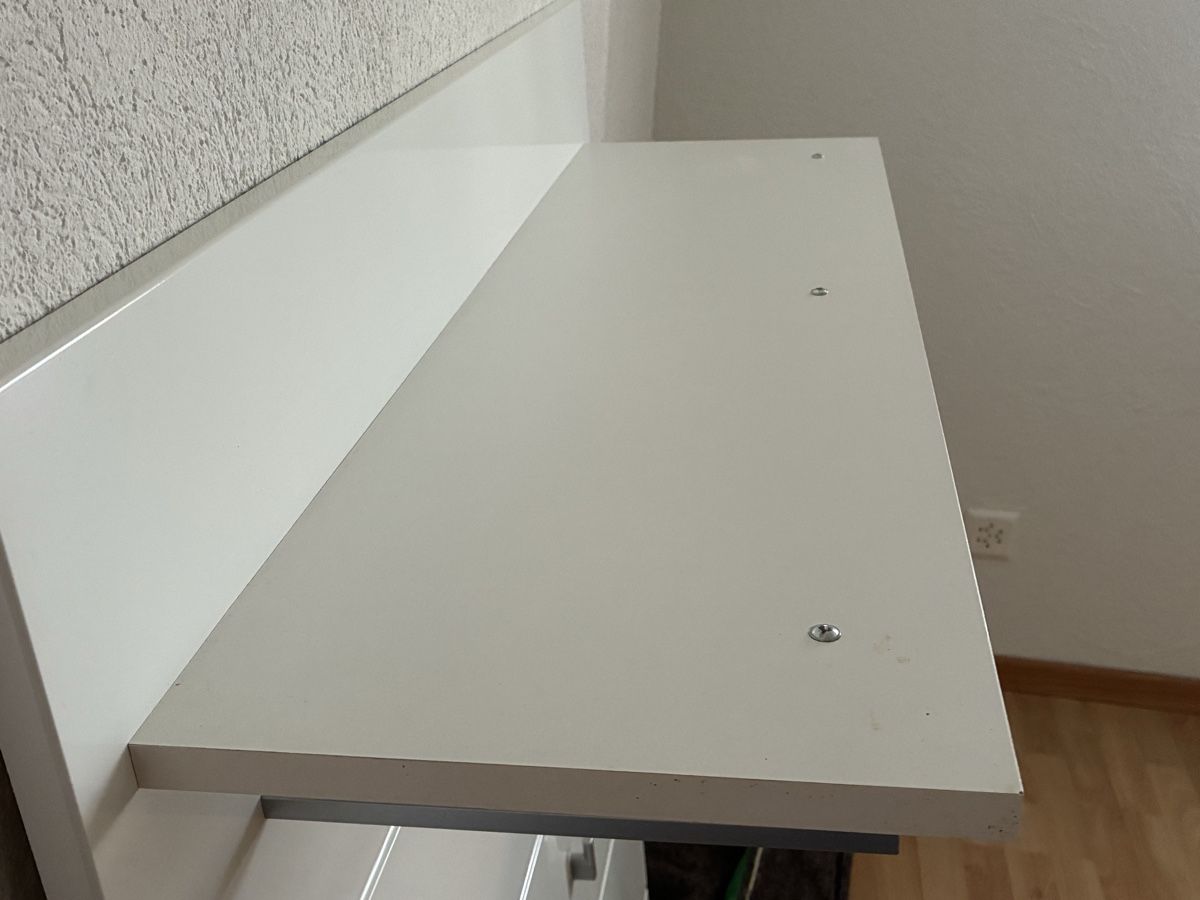 Guardaroba: Wandgarderobe - Weiss - mit Hutablage – Usato da Tann venduto da Lavender 3