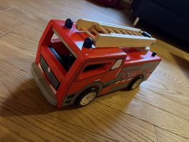 Feuerwehrauto aus Holz rot mit Leiter guter Zustand