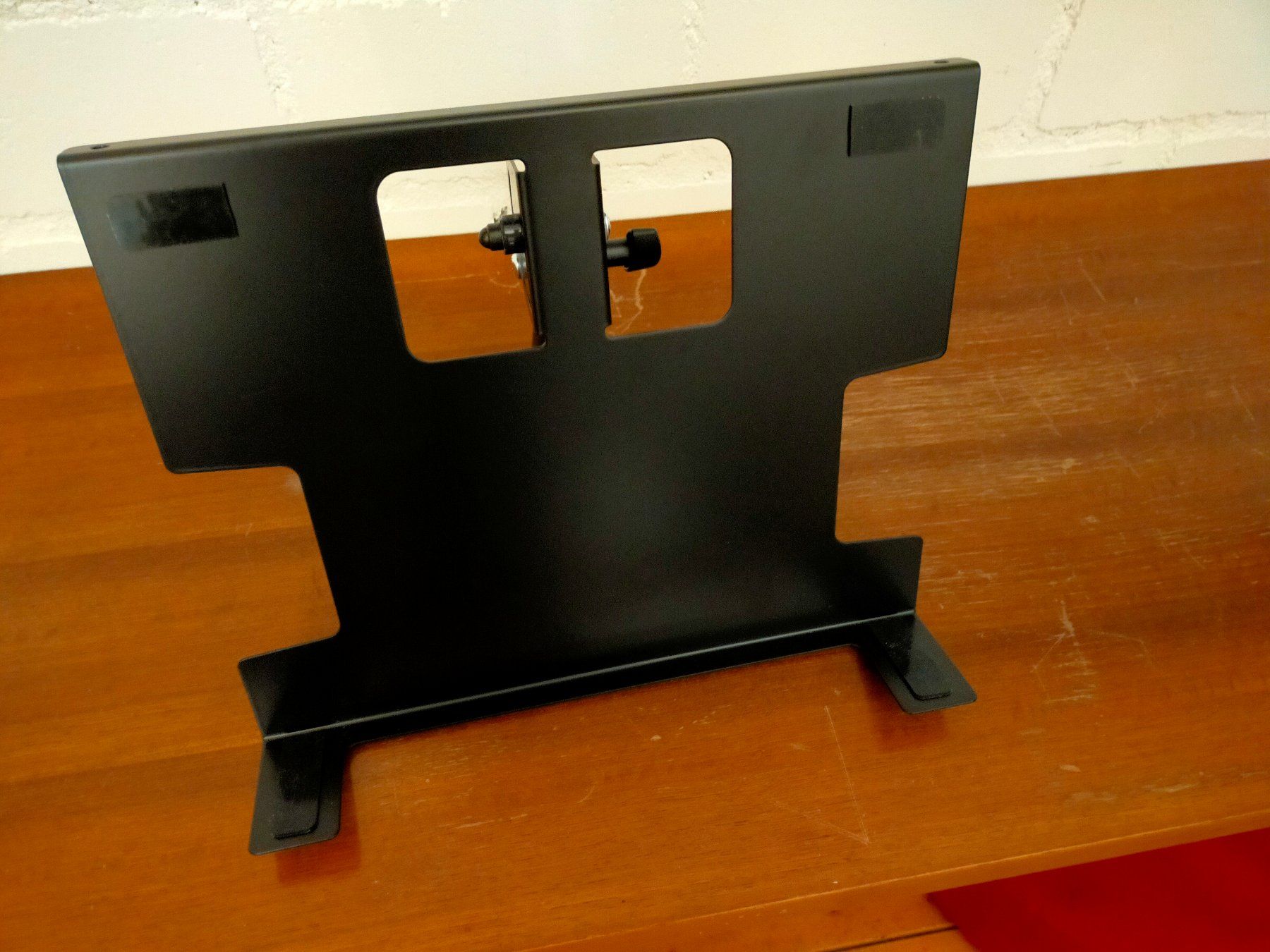 Strumenti musicali: K&M 28140 Eurorack stand – Usato da Wohlen b. Bern venduto da Wannholle