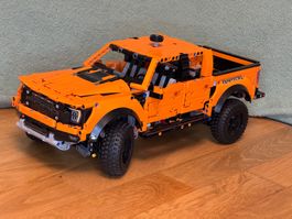 LEGO Technic 42126 – Ford F-150 Raptor