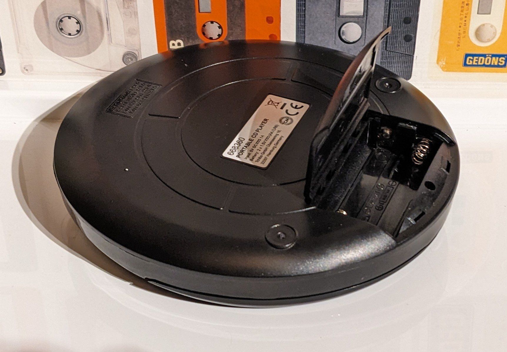 Tragbarer Mediaplayer: NoName CD / MP3 Walkman Discman – Gebraucht aus Zürich von Hecktriebler 2