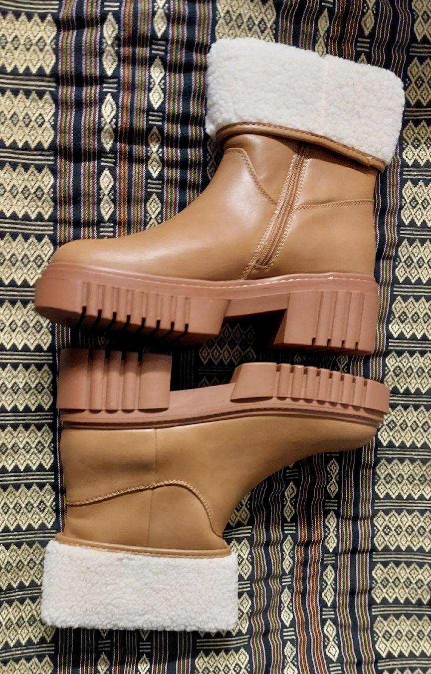 Chaussures femmes: Stiefel – Neuf (Voir description) à Wislikofen par Ana.Gomes