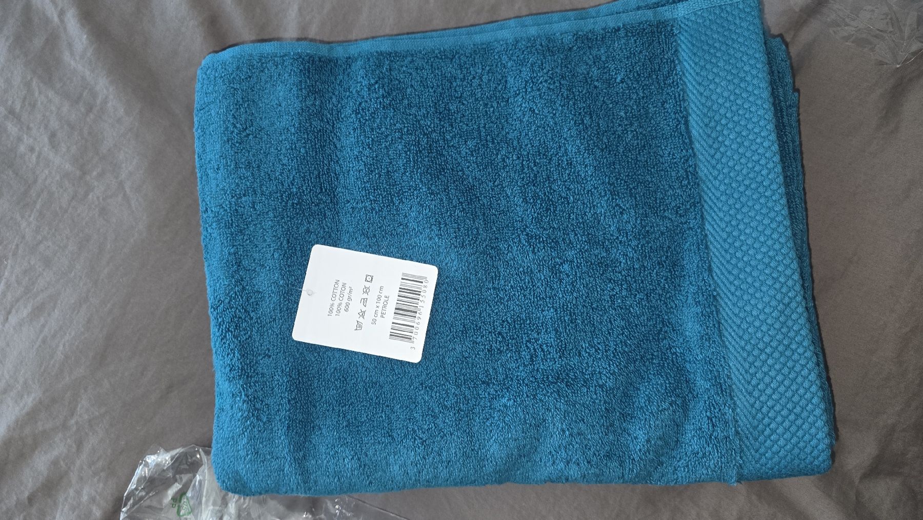 Teli da bagno: 3 Serviettes 100% coton 50x100cm 600gm/2 – Nuovo e nell'imballaggio originale da Estavayer-Le-Lac venduto da zazadavidson 3