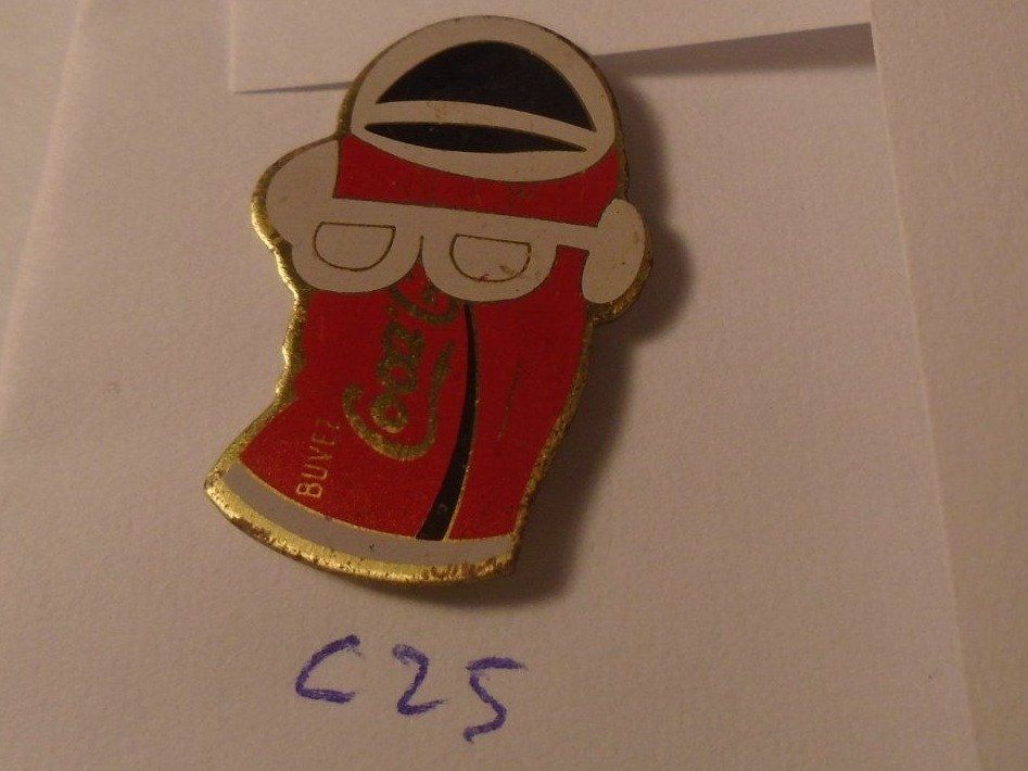Coca-Cola Placchette & Badge: 1 Coca Cola Pin (C25) – Usato da Winterthur venduto da Beli2000
