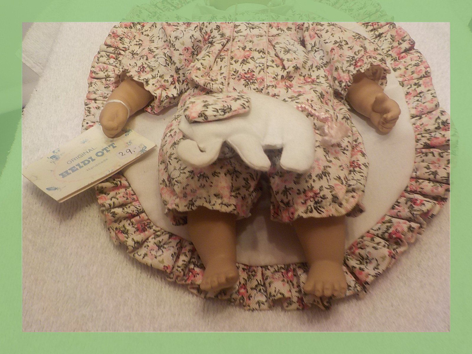 Heidi ott Bambole: Heidi Ott Miniatur Puppe 23cm mit Elefäntli – Usato da Bülach venduto da Freieck 2