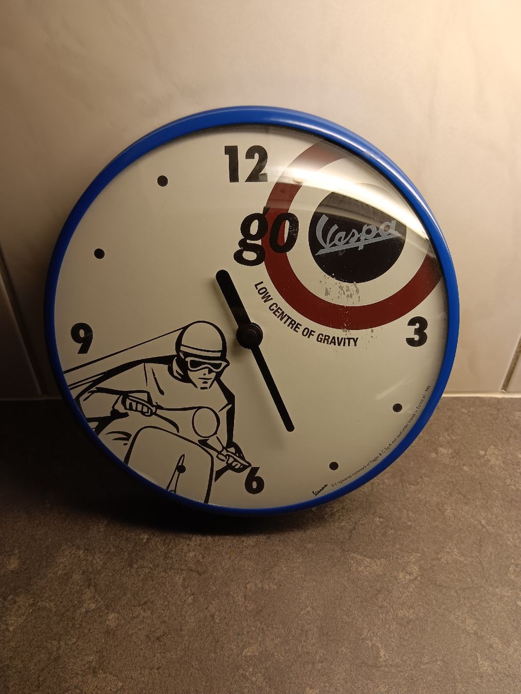 Orologi da terra & Orologi da parete: Vespa Wanduhr – Usato da kölliken venduto da TerryCash