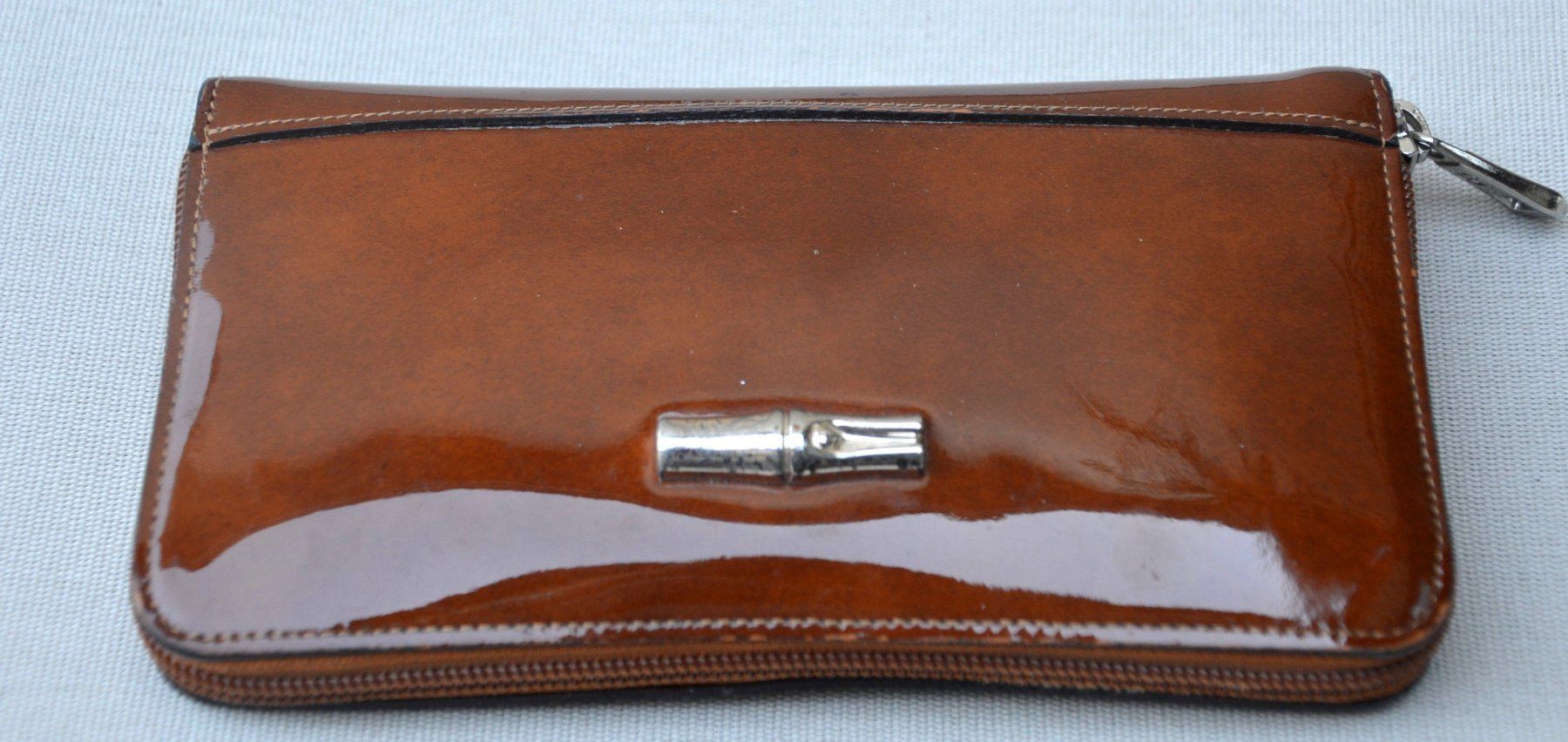 Longchamp Portamonete: Portefeuille Longchamp Roseau – Usato da Collonges venduto da Auganien