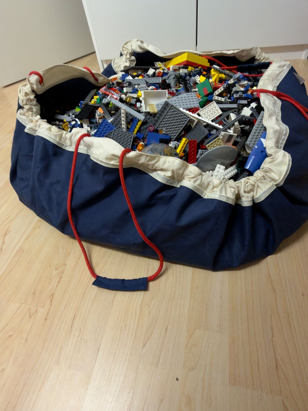 Lego Spielzeuge: Lego Sack gemischt – Gebraucht aus Schönenbuch von mau_8j96 1