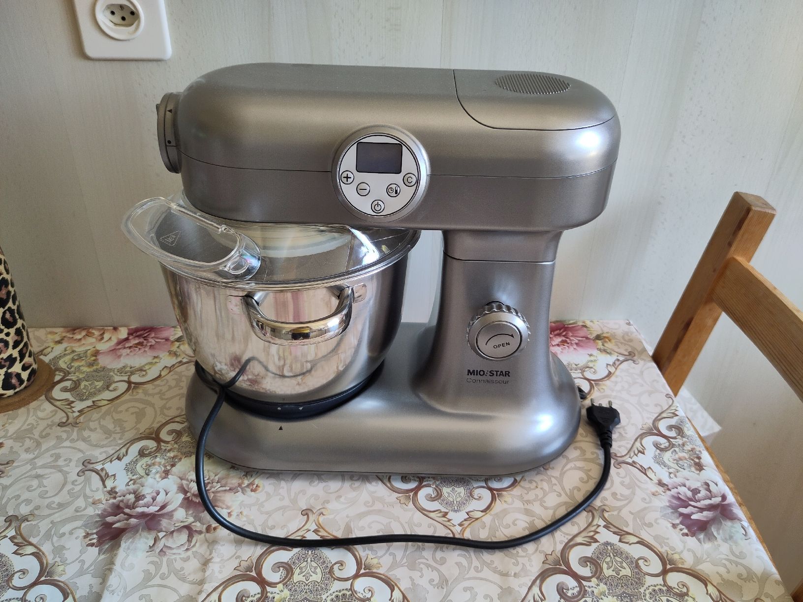 Mio Star Elettrodomestici da cucina: Robot pâtissier MIO-STAR Kitchen Machine argent – Nuovo (secondo la descrizione) da Romanel-sur-Lausanne venduto da Kim.Flueck 2