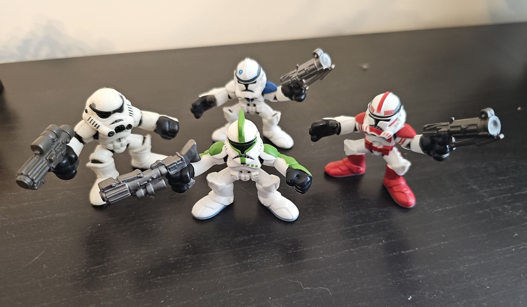 Star Wars Giocattoli: Faucon Millenium et figurines Star Wars – Usato da Neuchâtel venduto da Opportunity65 3