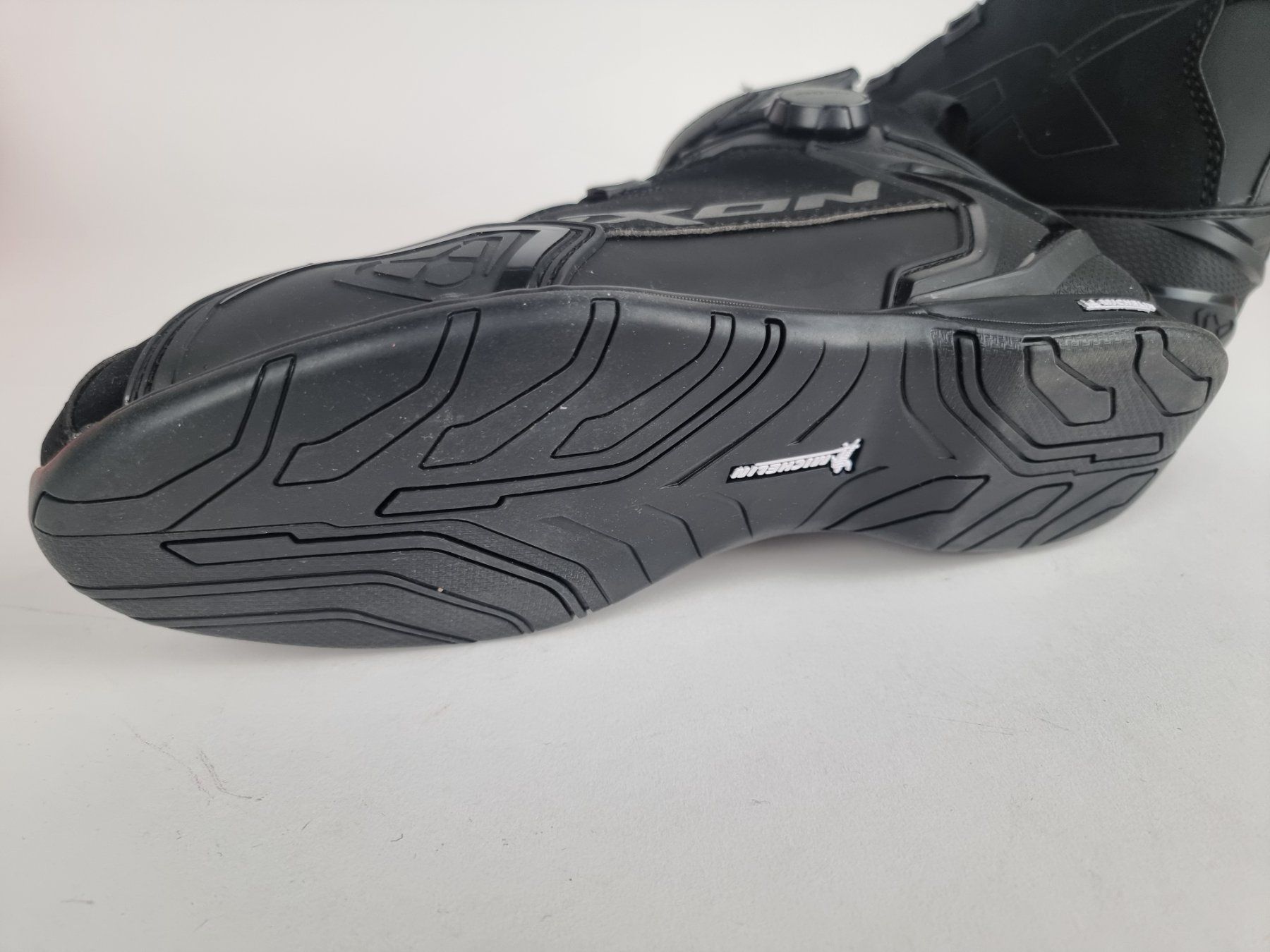 Scarpe da uomo: ixon Motorrad-Schuhe in Grösse 41 – Usato da Urtenen-Schönbühl venduto da Restwert_Schoenbuehl 6