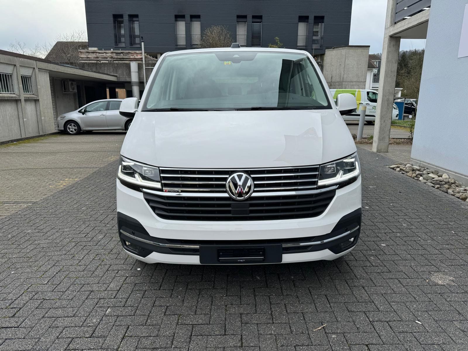 VW Automobili: VW Multivan T6.1 – Usato da Lupfig venduto da feris 1