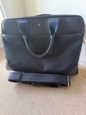 Montblanc Case, blau