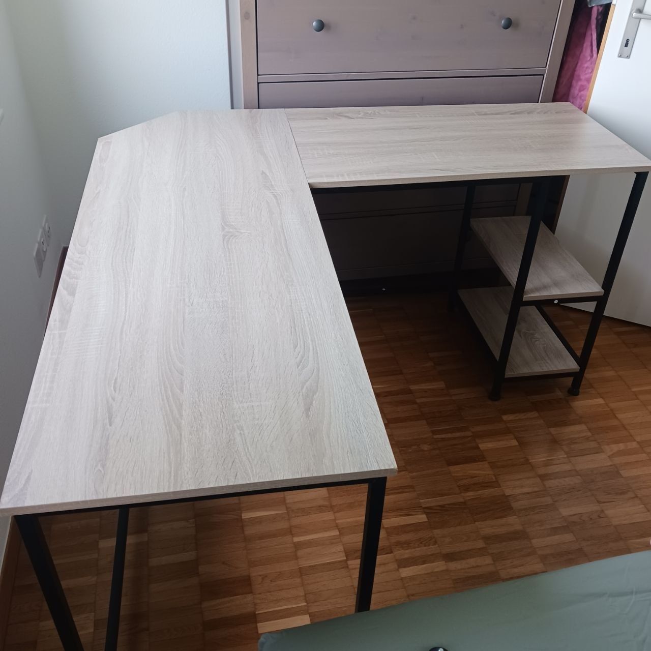Bureaux: corner desk – D'occasion à Zürich par ila_cd7r 1