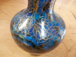 Messing Vase blau/golden reich verziertem Emailmosaik Muster