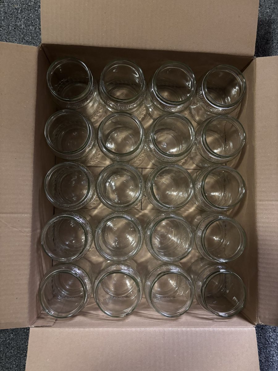 Behälter & Ähnliches: 2 * 20 Empty Glass Jars for Jam – Gebraucht aus Biel-Benken BL von ste_86wx 2